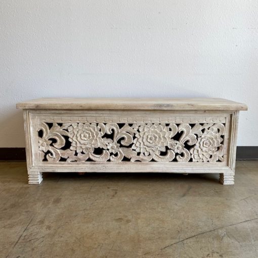 Furniture Store Dallas, TX Nadeau Unique & Affordable.