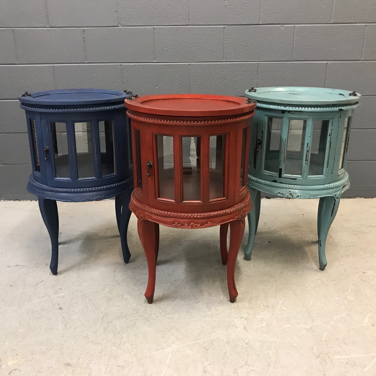 Round Tea Table Nadeau Nashville