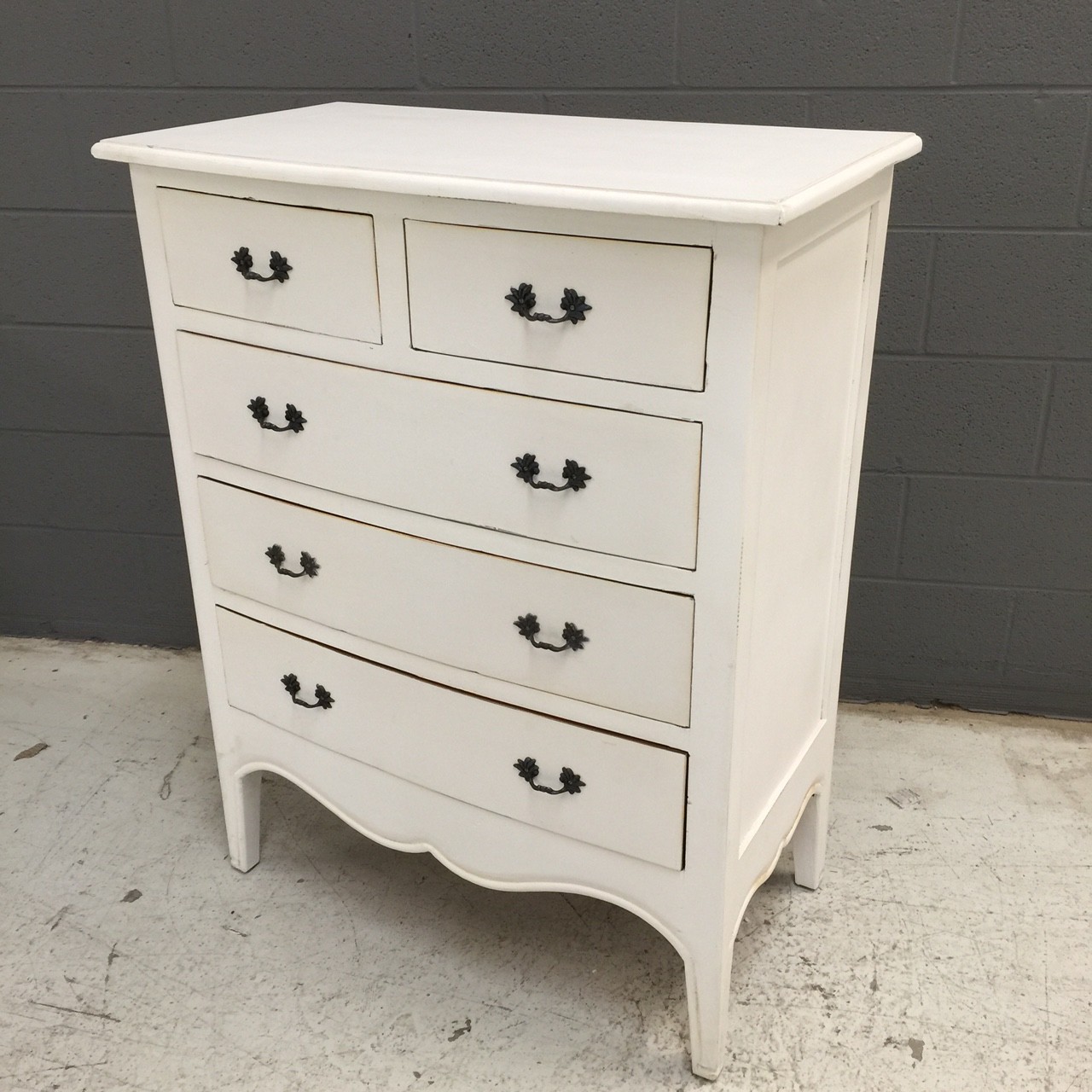 FiveDrawer Dresser Nadeau Nashville