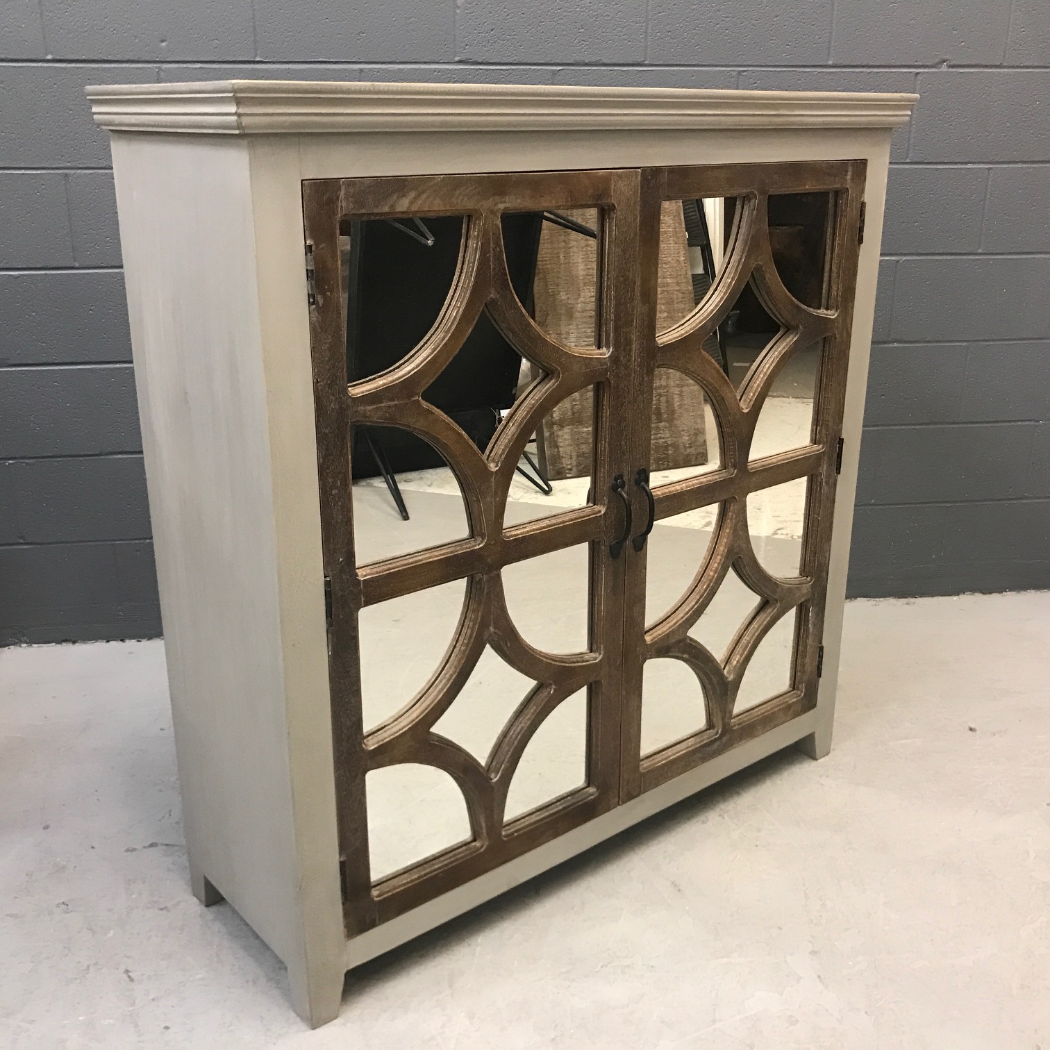 Mirror Door Nadeau Nashville