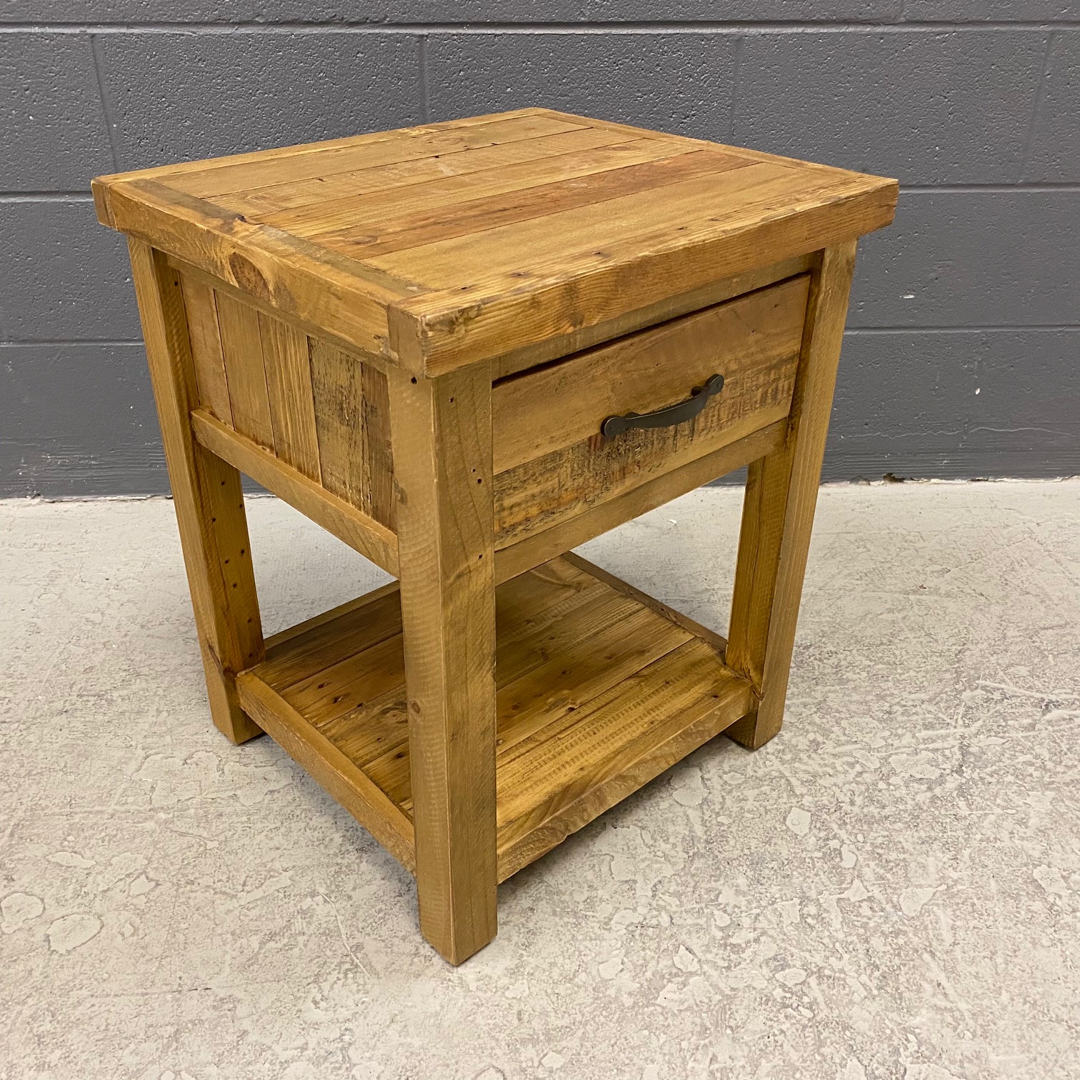 Vintage Bedside Nadeau Nashville