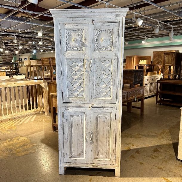 Furniture Store Austin, TX Nadeau Unique & Affordable.