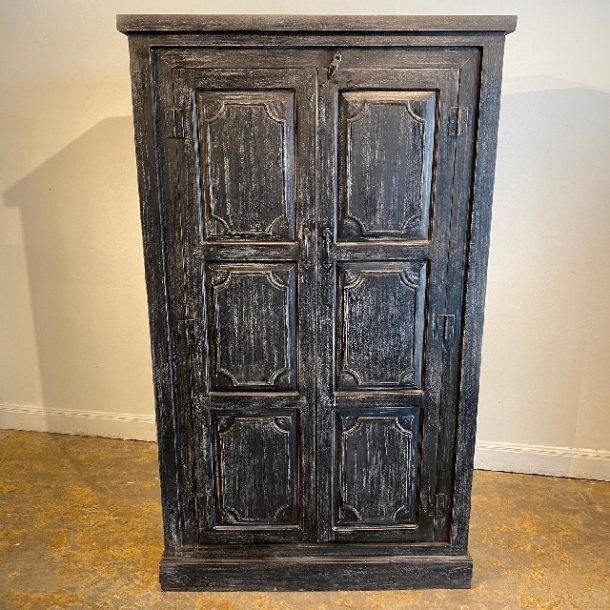 Furniture Store Austin, TX Nadeau Unique & Affordable.