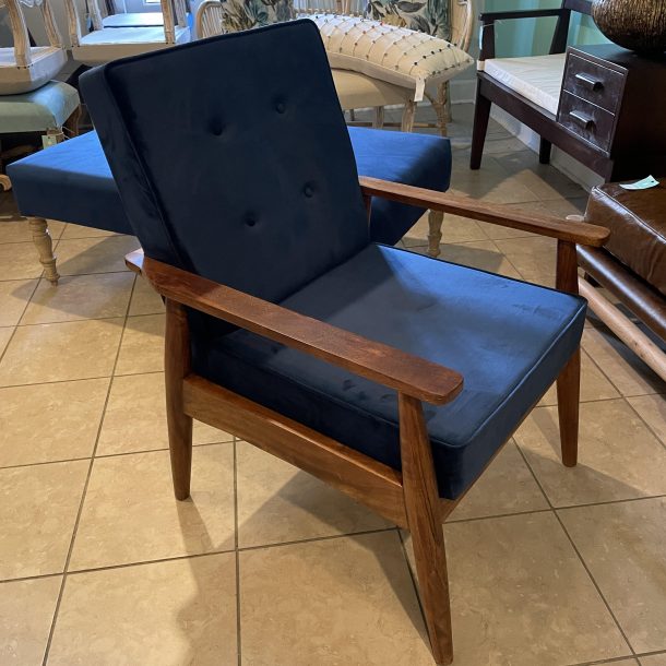 Furniture Store New Orleans, LA Nadeau Unique & Affordable.