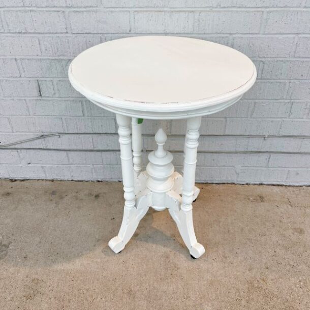 Furniture Store Memphis, TN Nadeau Unique & Affordable.