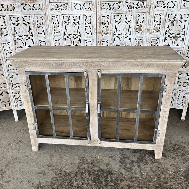 Furniture Store Memphis, TN Nadeau Unique & Affordable.