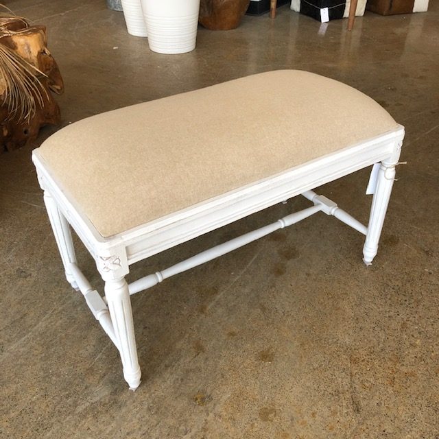 Small Upholstered Bench with Fluted Legs Nadeau Cincinnati