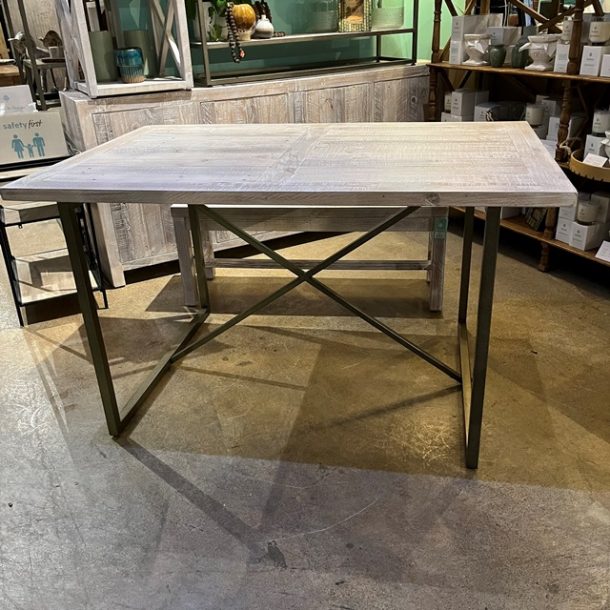 Furniture Store Cincinnati, OH Nadeau Unique & Affordable.