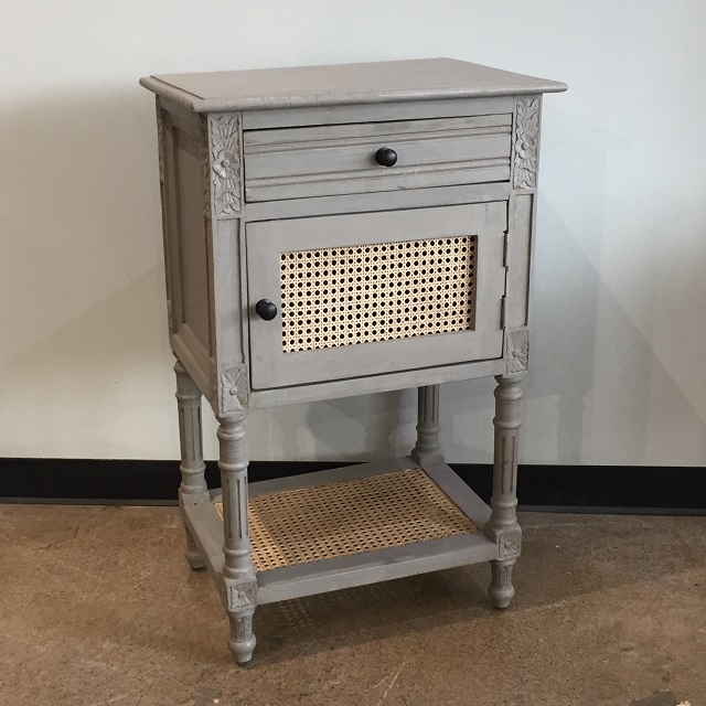 lamp table with shelf