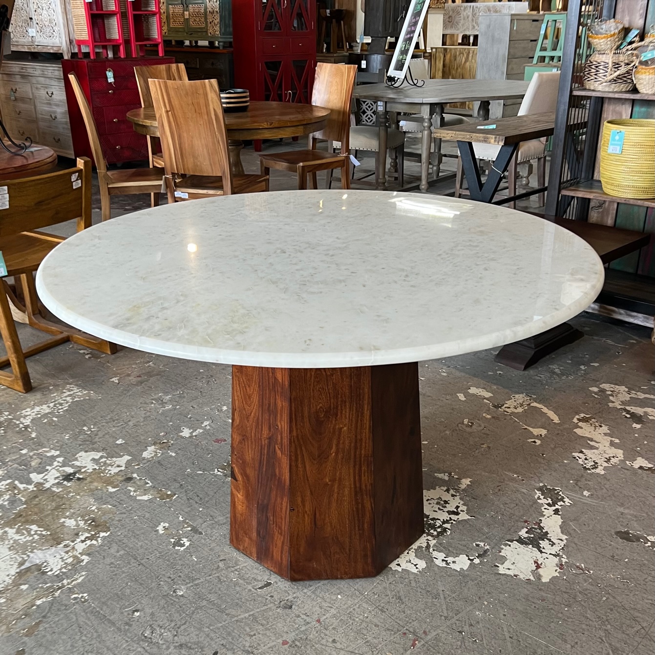 Furniture Store Huntsville, AL Nadeau Unique & Affordable.