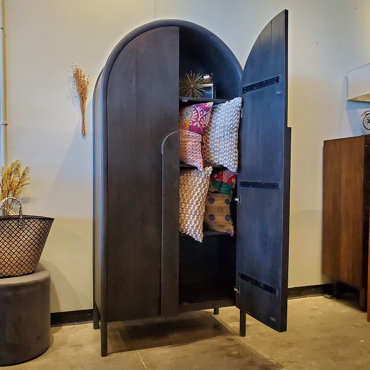 Furniture Store Chattanooga, TN Nadeau Unique & Affordable.