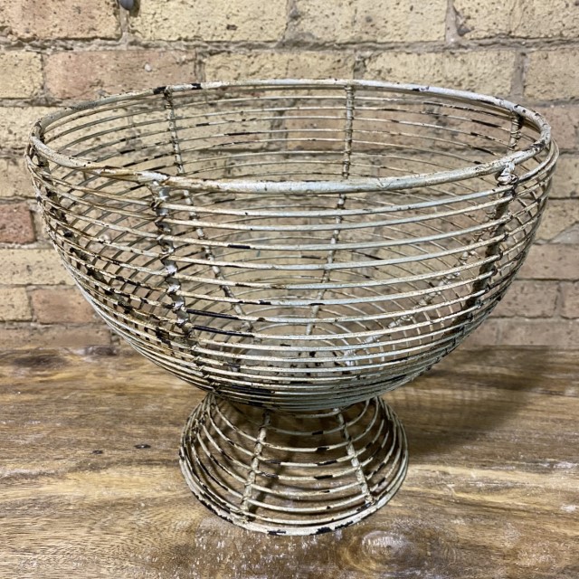 Iron Basket Nadeau Chicago