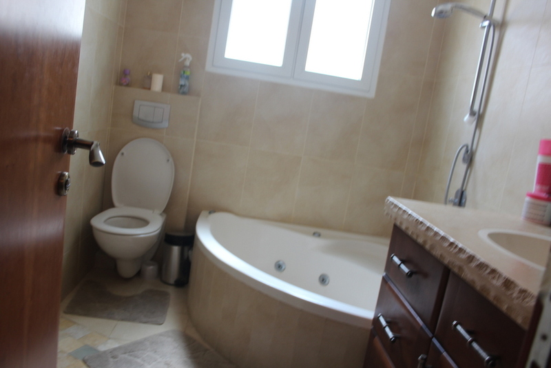 09ea97c5c1e570c74d4f744f7d9242db