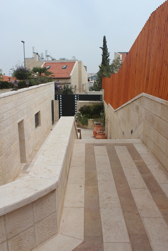 91af2bde1f40150da73e49a54f06acdc