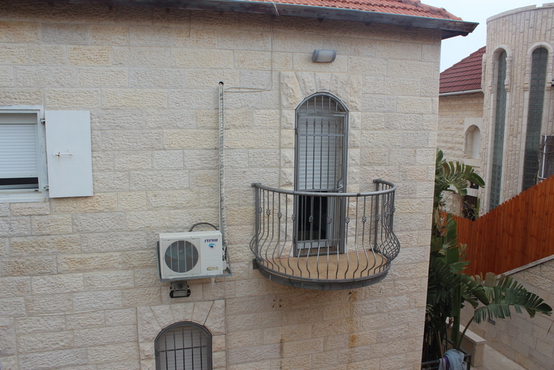 7b17aeae156d3f1cc14aff23d5ffa18e