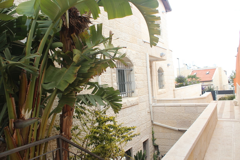 B5e9e921c00d06564d39a22c3d762bb1