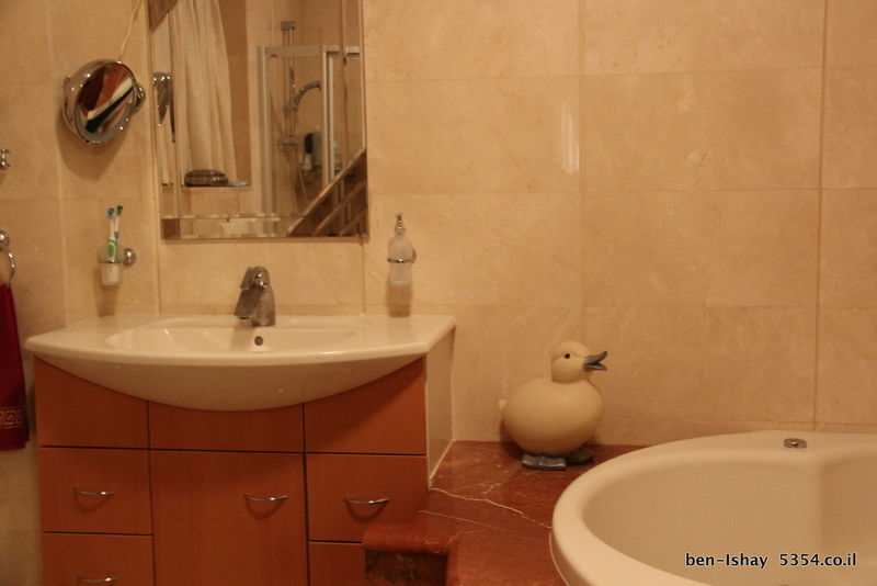 7a8cc95fa66ad7a5bfb6d3a024743475