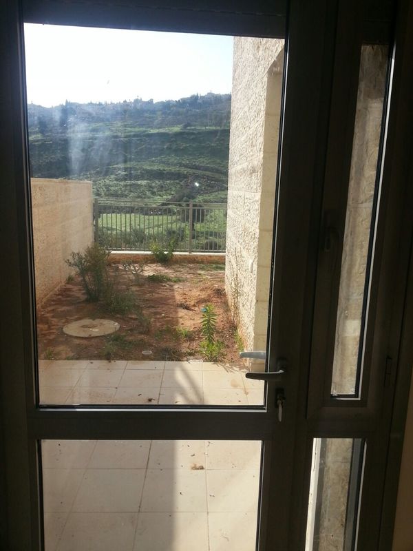 6bc5a3ba05f538410edddea51e9cbfdb