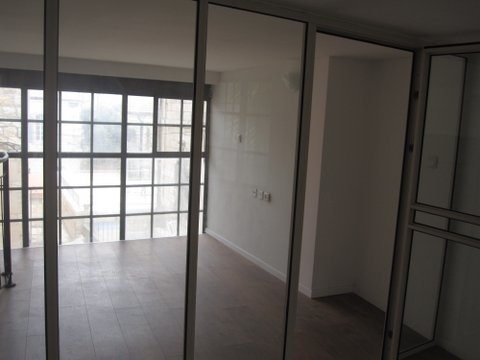 Fb5a756398f63049df1b72cbd88d5095