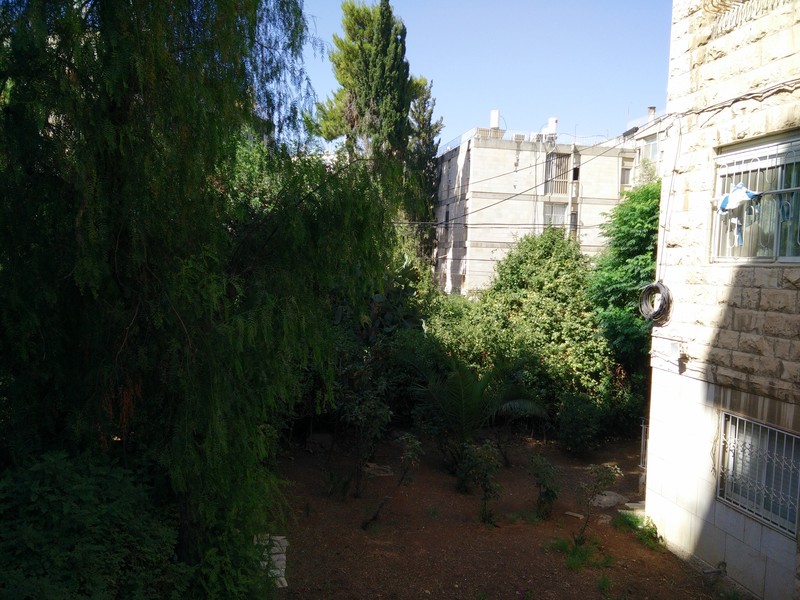 E02fbce4d5bba7f18d93ee63581322b1