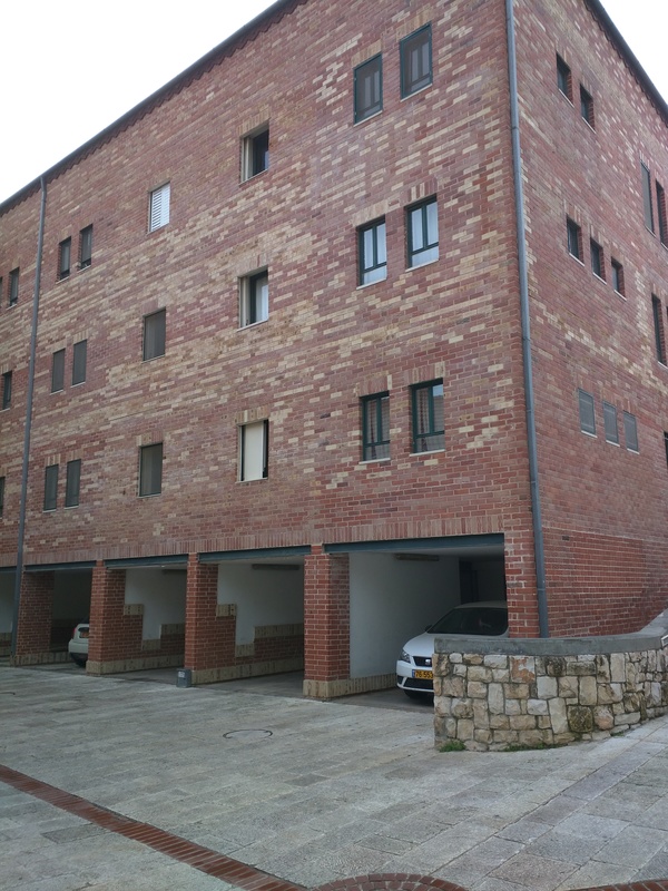 42600da03f0d630e3a2533c32928066f