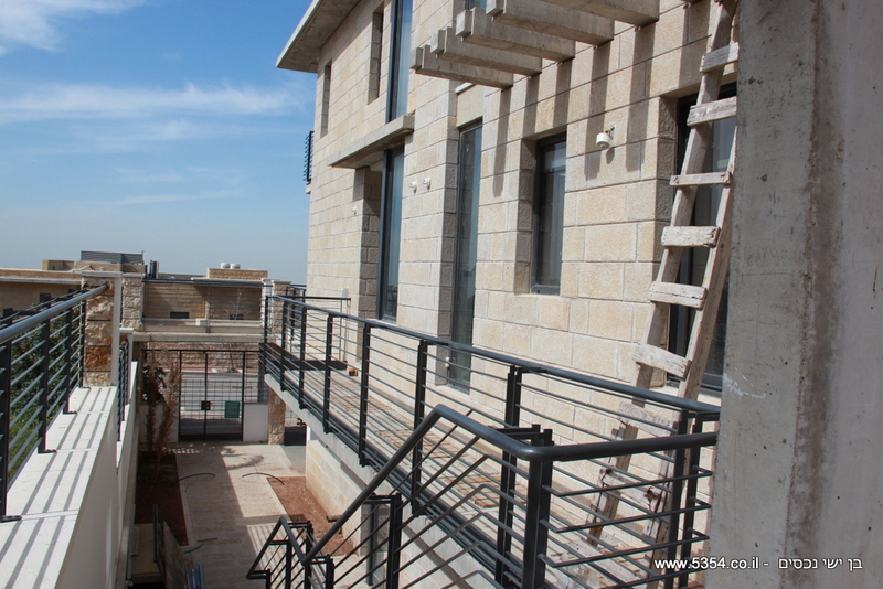 695b8bdc8c8fc0ecf805c2d06d7c3a0c