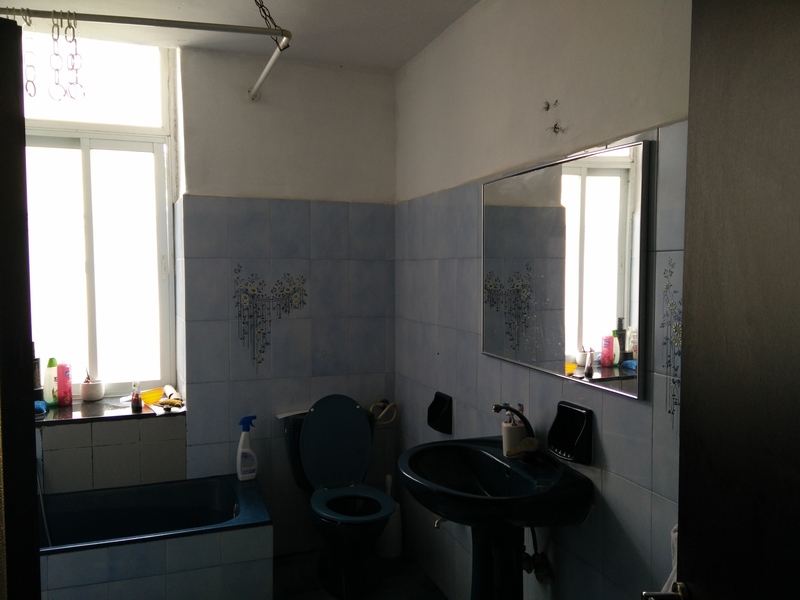 990d576f07c0fb02fdcba1b5e0159c6a