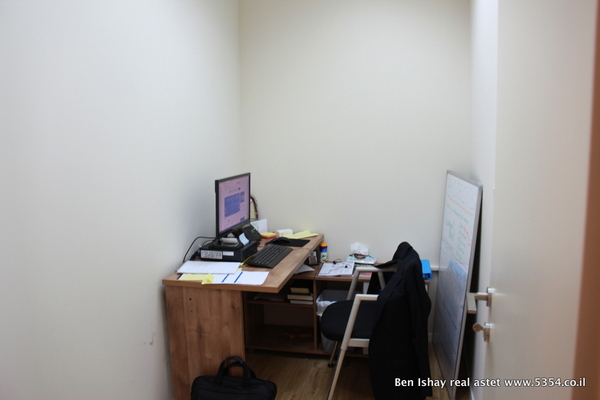 9f7521270effe1c750e34a5b4818b6d2