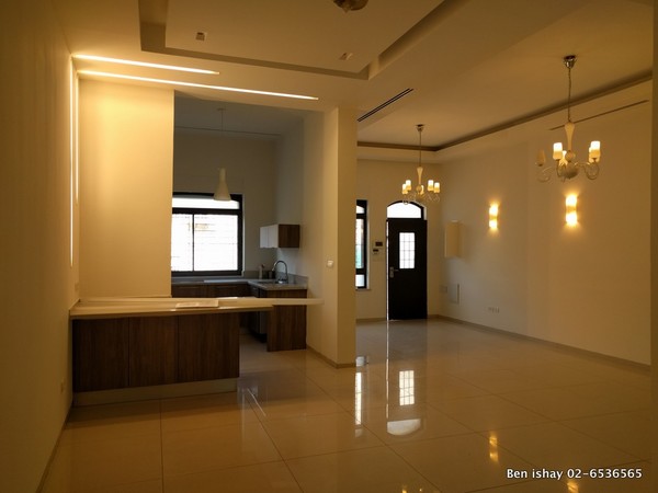 E7e0454854e58a6d94433c394f3a3a9a