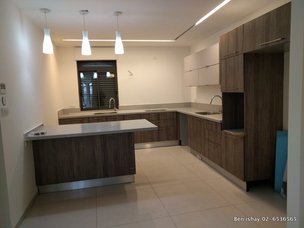 890b517bbf6c8aa91d1aa6a8a93e8b85