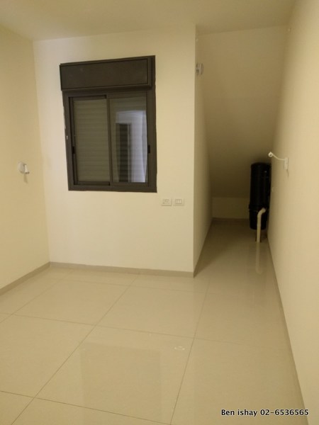 00f6c84137f8dfeac2b0251c6eb3626a