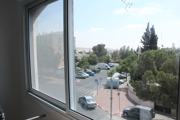 64206c1e792a623b342a97b5bafb1f48