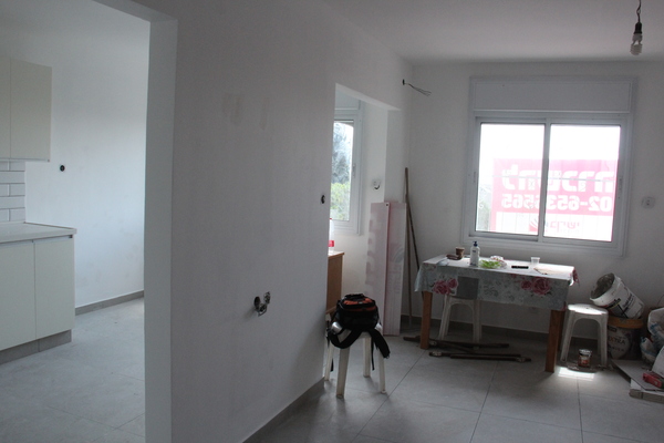 B2140f99b8655a174e9a70be6a81837a