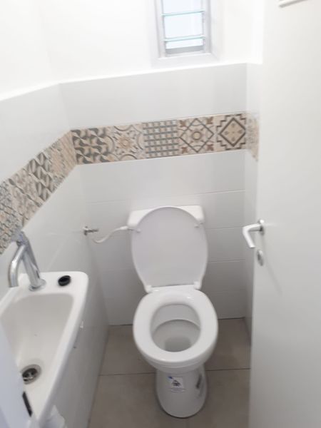 57a6984dec625613bb2995b9821672f3