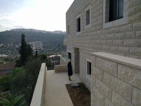 D122cc12c41022c1fe1f2b159234e3ba