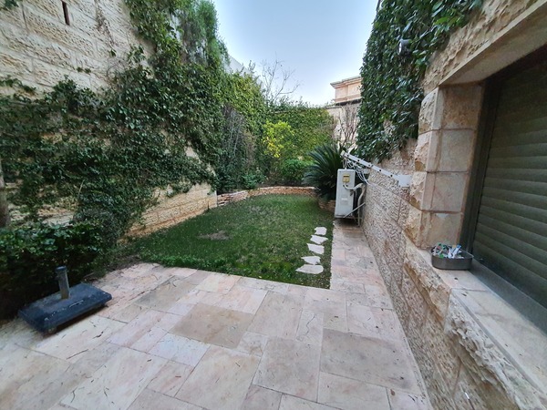 647bd9c5b8107a9c751141fb3164da83