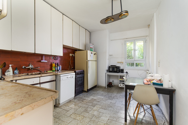 D2288d97ec11aaf04e9f38aba5e06333