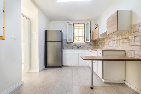 D76eb889598af269f4f2f740cf0ae5cf