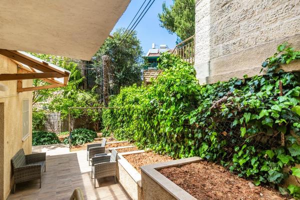 E6a00708fb4ab9f396591a2484ba3b5c