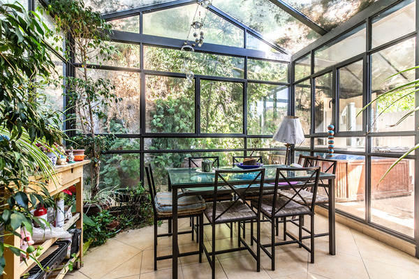 12009a6811bc5aaab5f06a33fb8c7c66