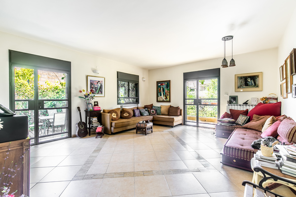 495a6b74ca4be68608d25261b062616b