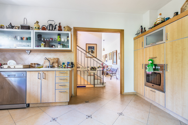 F9d8c75f5dde74d1e7e6e88482462a79