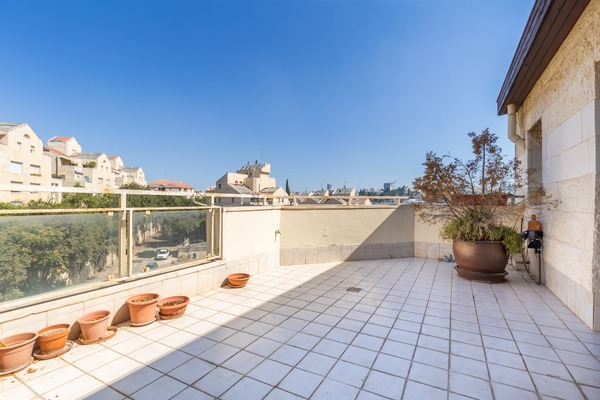 409830e51b0f49b9664d1a07901c84f3