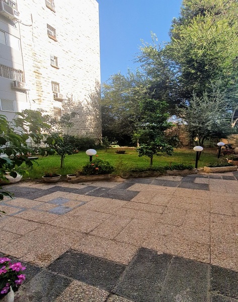 D139a6701d810df21e2ea8b458331103