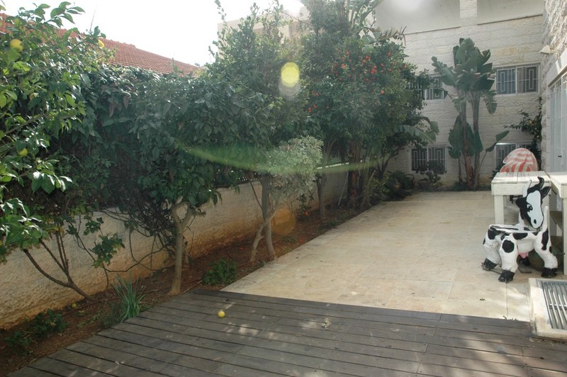 F56a77e1d4ad44230912d52e9d387dec