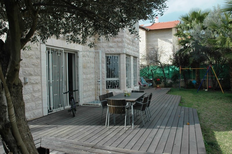 2ccc46a36b5f7ccf080fb0a393a70703