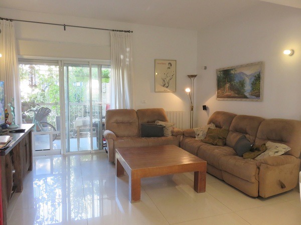 54f9649fd63aaf2c4434199ce737a960