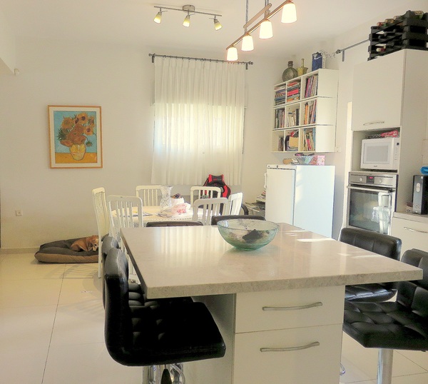 E9f8230587124f3c062f7cdab647d522