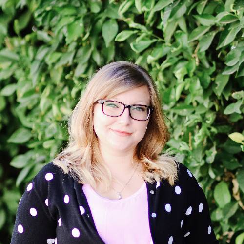 Shelly Espinoza Shelly Espinoza State Farm Agent Team Member