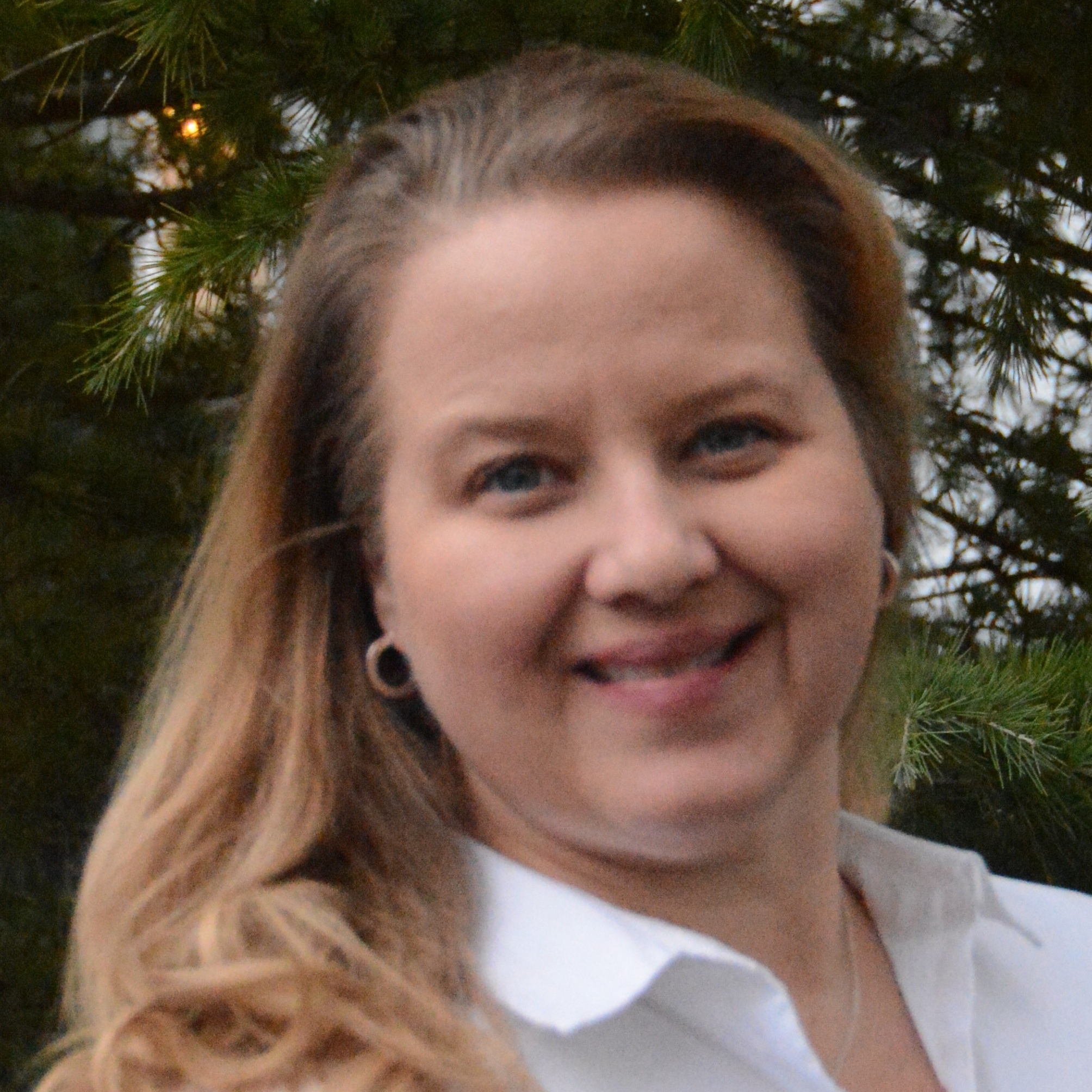 Deanna Bull-Flores Deanna Bull-Flores State Farm Agent Team Member